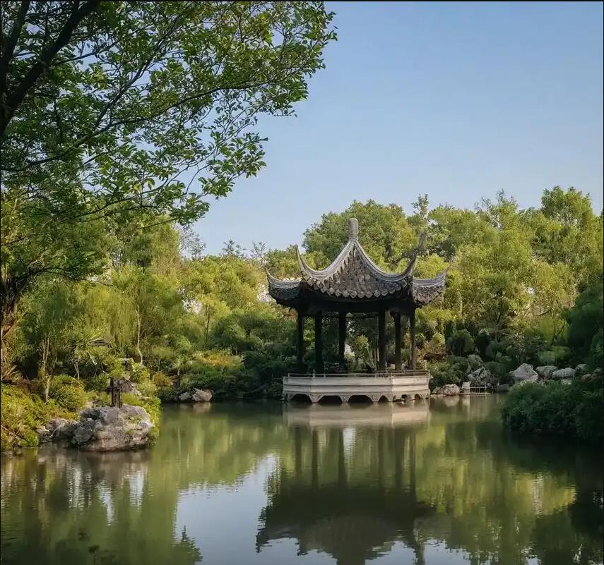 安远县绮菱餐饮有限公司